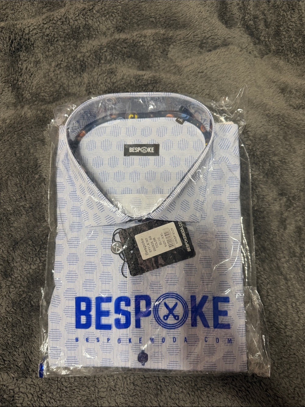 Bespoke Men's Light Blue Geometric Dress Shirt
